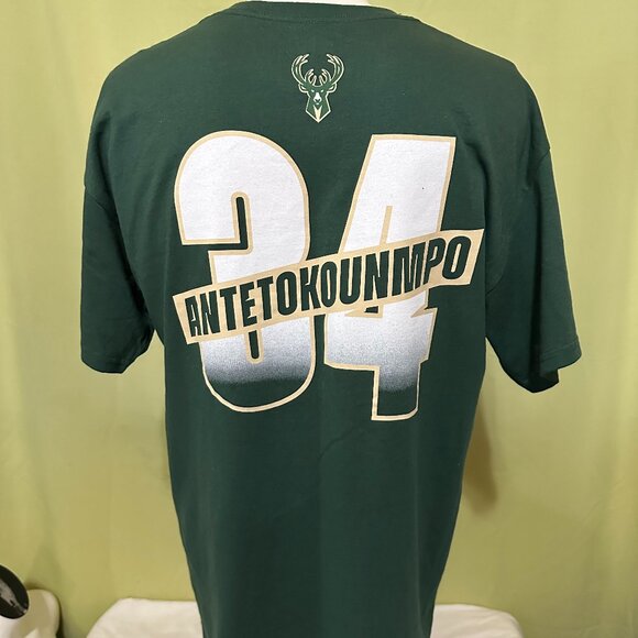 NBA Other - Giannis Antetokounmpo #34 Milwaukee Bucks Men's Green T Shirt Large NBA
